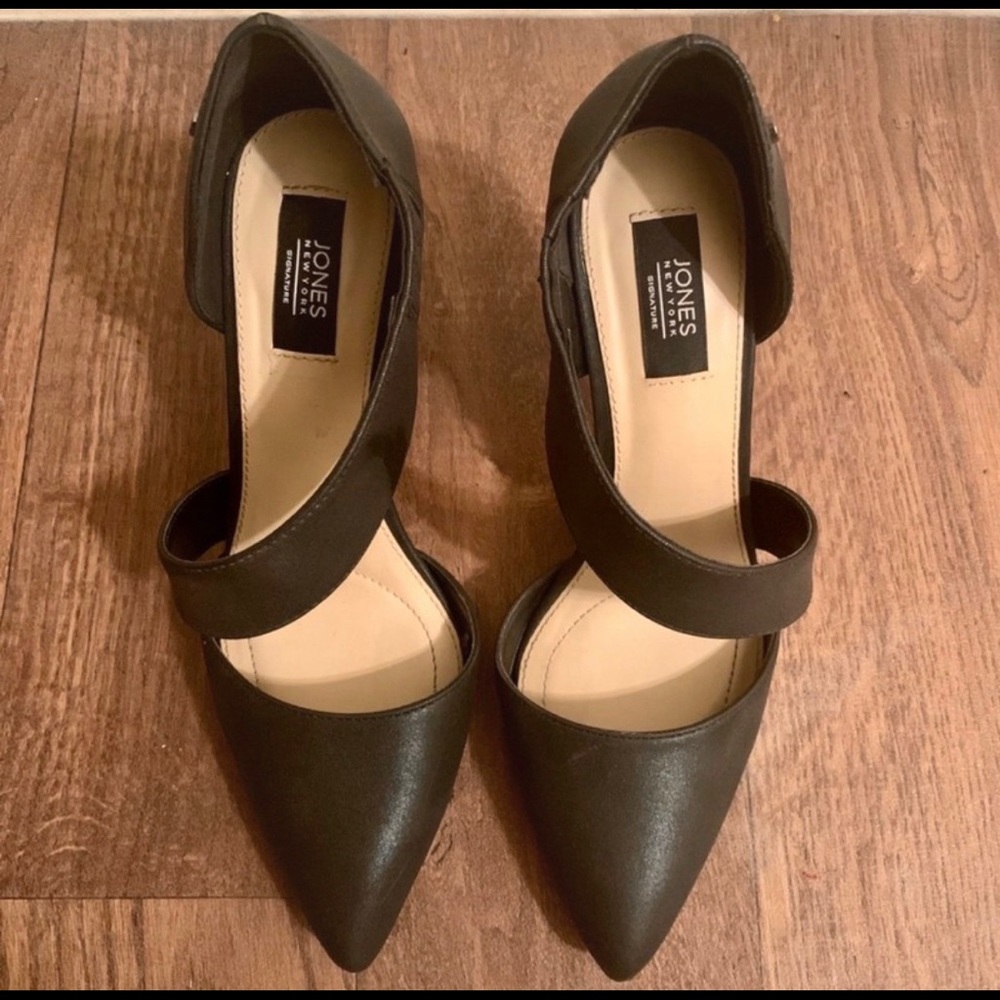 Jones New York stilettos